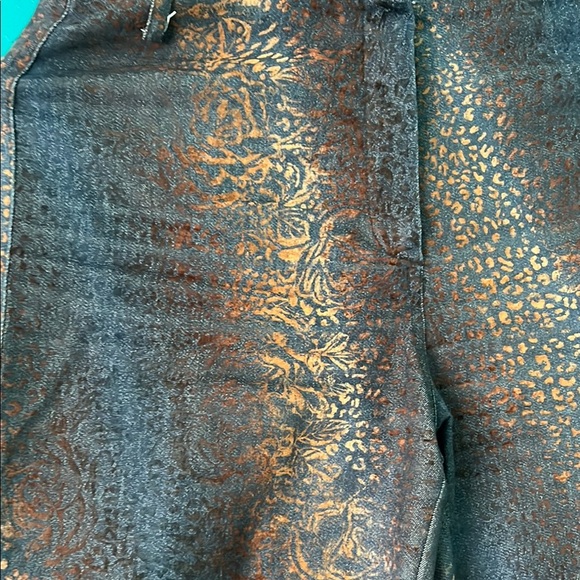 Vintage Women's Flare Jeans - Brown and Gold - Picture 5 of 9